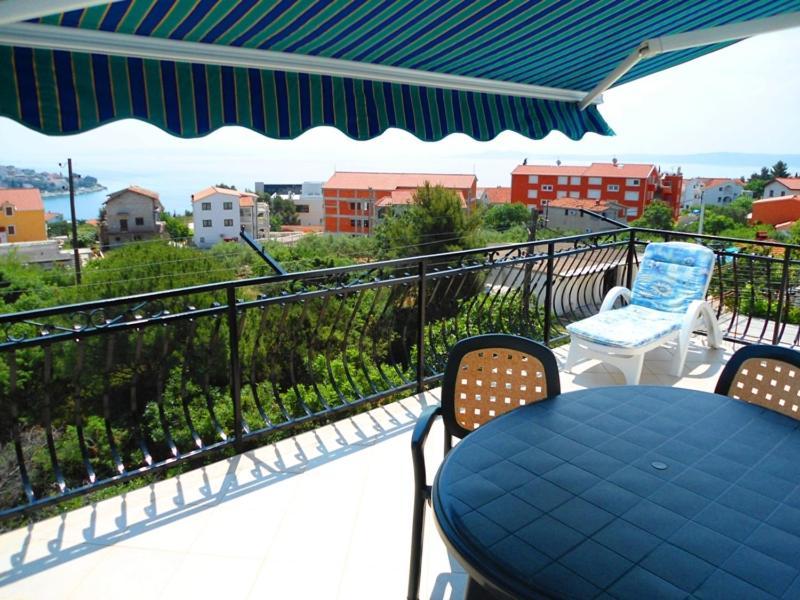 Apartments Slavica Трогір Екстер'єр фото